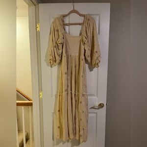 Dahlia Embroidered Maxi Dress - Pearl Island M